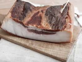 Bacon end cuts on sale this week! (Beef short ribs, too!)