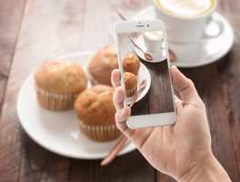 Social Media-Free Muffins